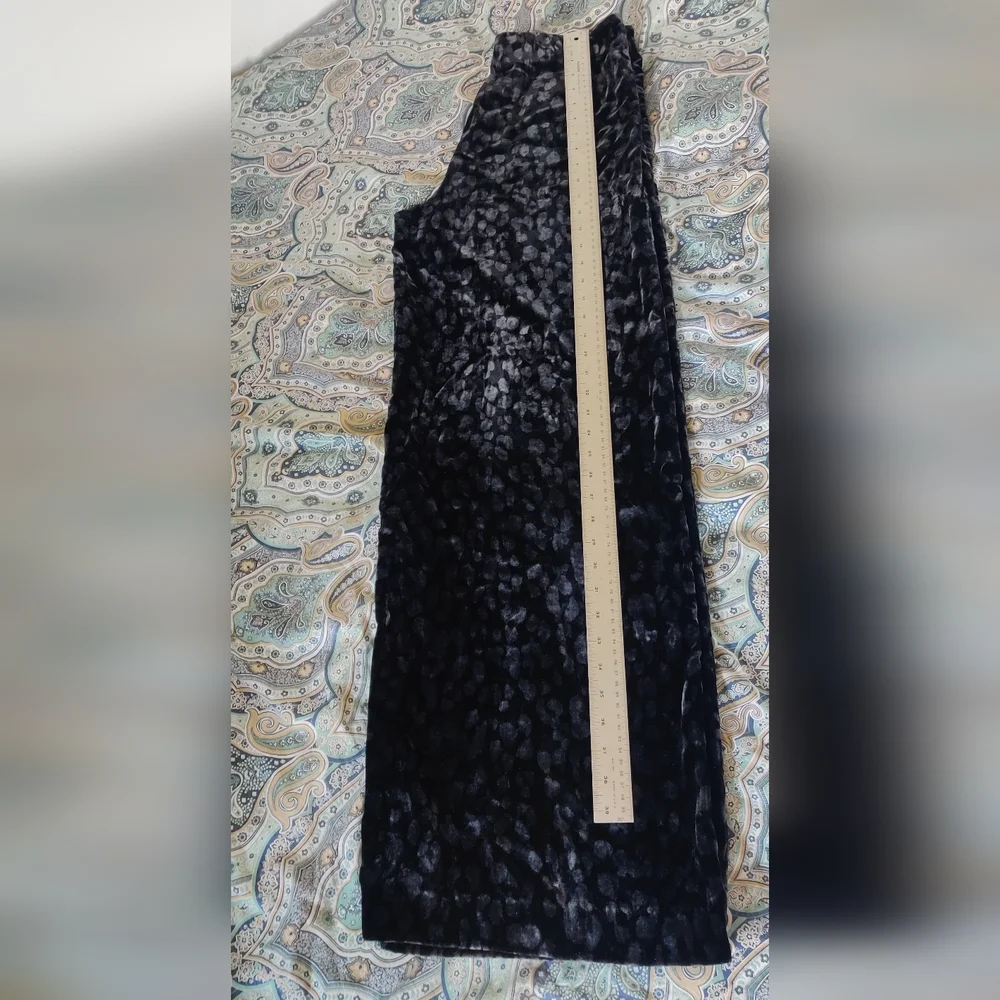 Zara Black Textured Velvet Pants - Picture 12 of 16